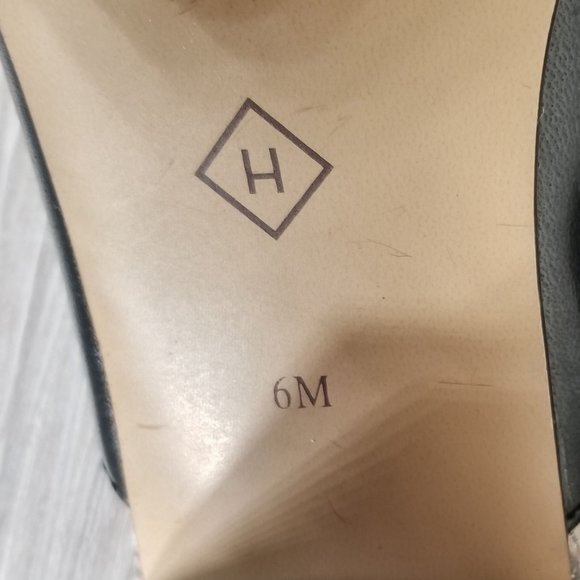 Halogen Tori Slip-on Mule, Black Leather, Womens Size 6 M - Picture 12 of 13